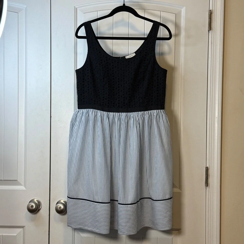LOFT Eyelet Striped Fit & Flare Dress Blue White Black Petite 10P Sleeveless - Picture 2 of 12
